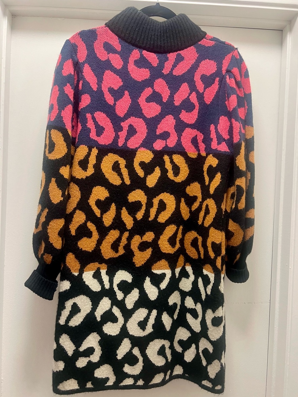 FARM Rio Leopard Sweater Dress - Picture 4 of 6
